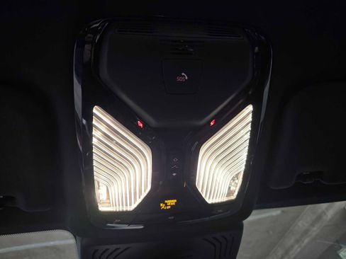 Used 2024 BMW X3 xDrive30i w/ Premium Package image 24