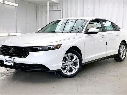 New 2026 Honda Accord LX image 2
