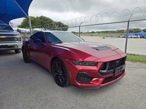 Used 2024 Ford Mustang GT Premium w/ GT Performance Package RWD image 2