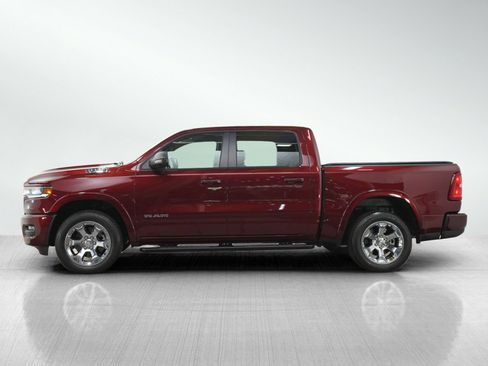 Used 2025 RAM 1500 Big Horn AWD/4WD image 2