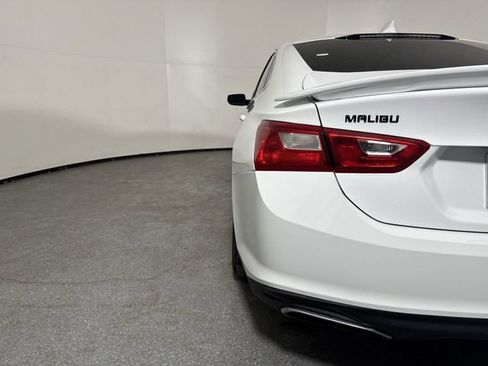 Used 2020 Chevrolet Malibu RS image 28