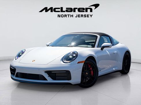 Used 2024 Porsche 911 Targa 4 GTS AWD/4WD image 2