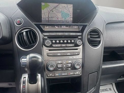 Used 2013 Honda Pilot Touring image 13