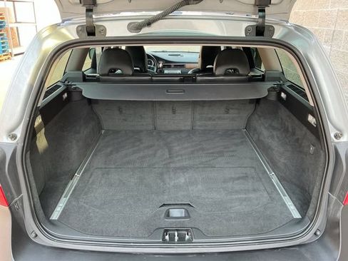 Used 2010 Volvo XC70 3.2 AWD/4WD image 22