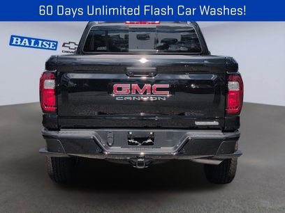 New 2026 GMC Canyon Elevation w/ Convenience Package