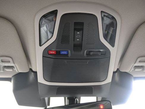 Certified 2025 Subaru Outback Premium w/ Popular Package #1A image 34