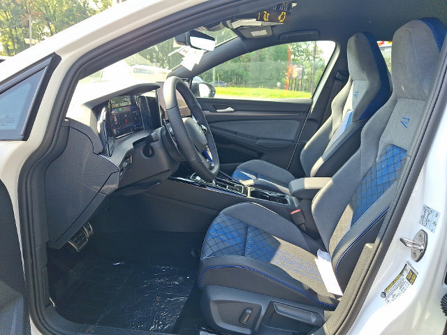 New 2026 Volkswagen Golf w/ Euro Style Package AWD/4WD image 9