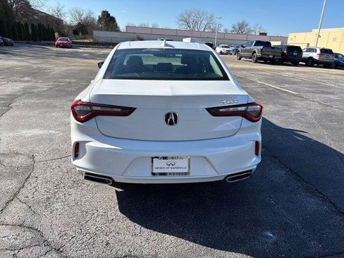 Used 2023 Acura TLX FWD image 4