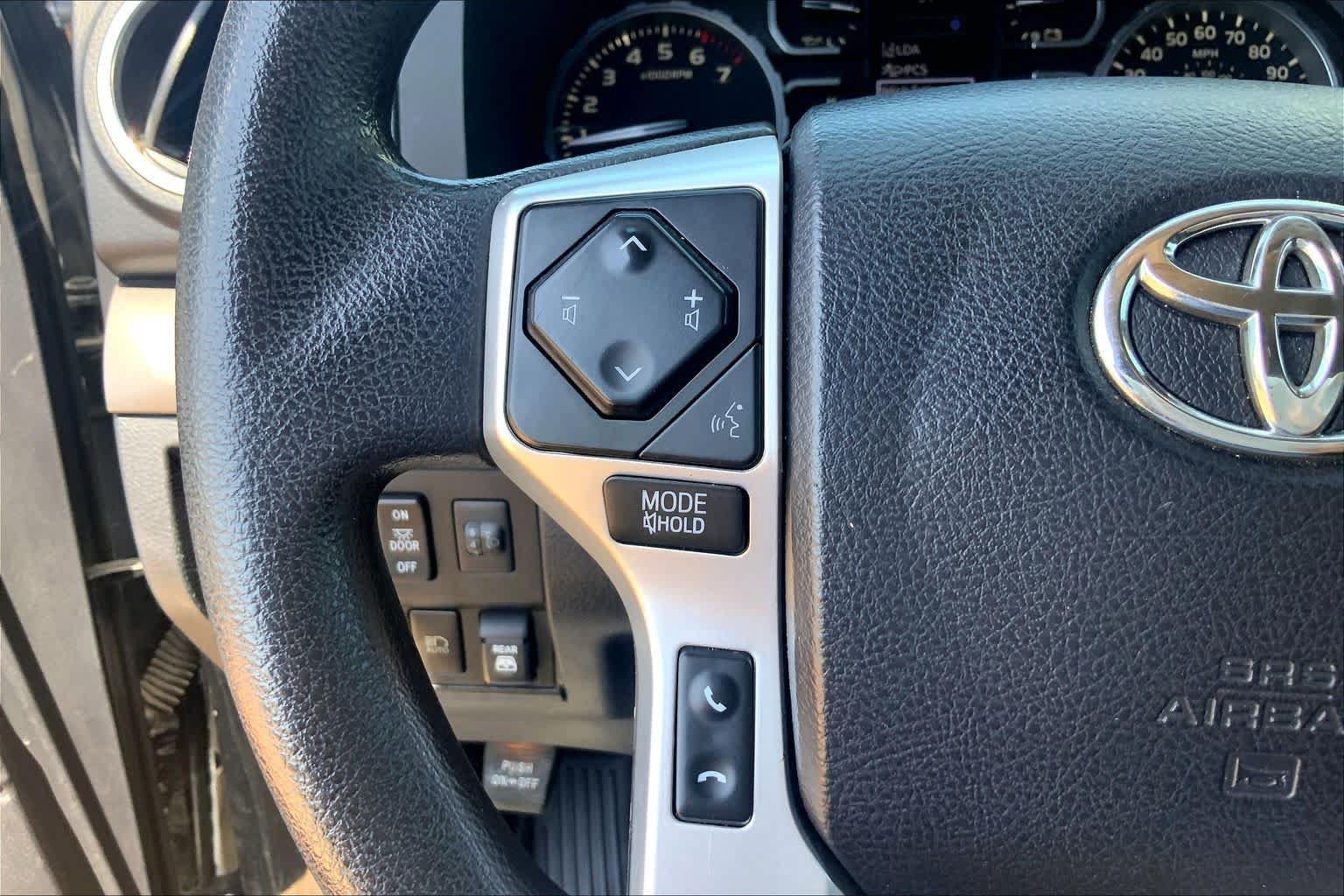 Used 2021 Toyota Tundra SR5 w/ SR5 Upgrade Package AWD/4WD image 23