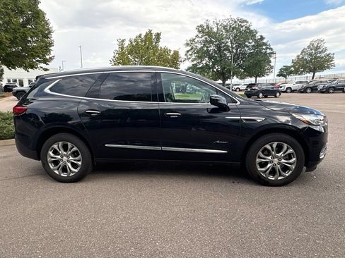 Used 2019 Buick Enclave Avenir w/ Avenir Technology Package AWD/4WD image 6