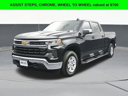 Used 2024 Chevrolet Silverado 1500 LT w/ Protection Package AWD/4WD image 4