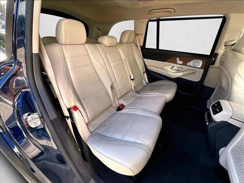 Used 2020 Mercedes-Benz GLS 450 4MATIC image 29