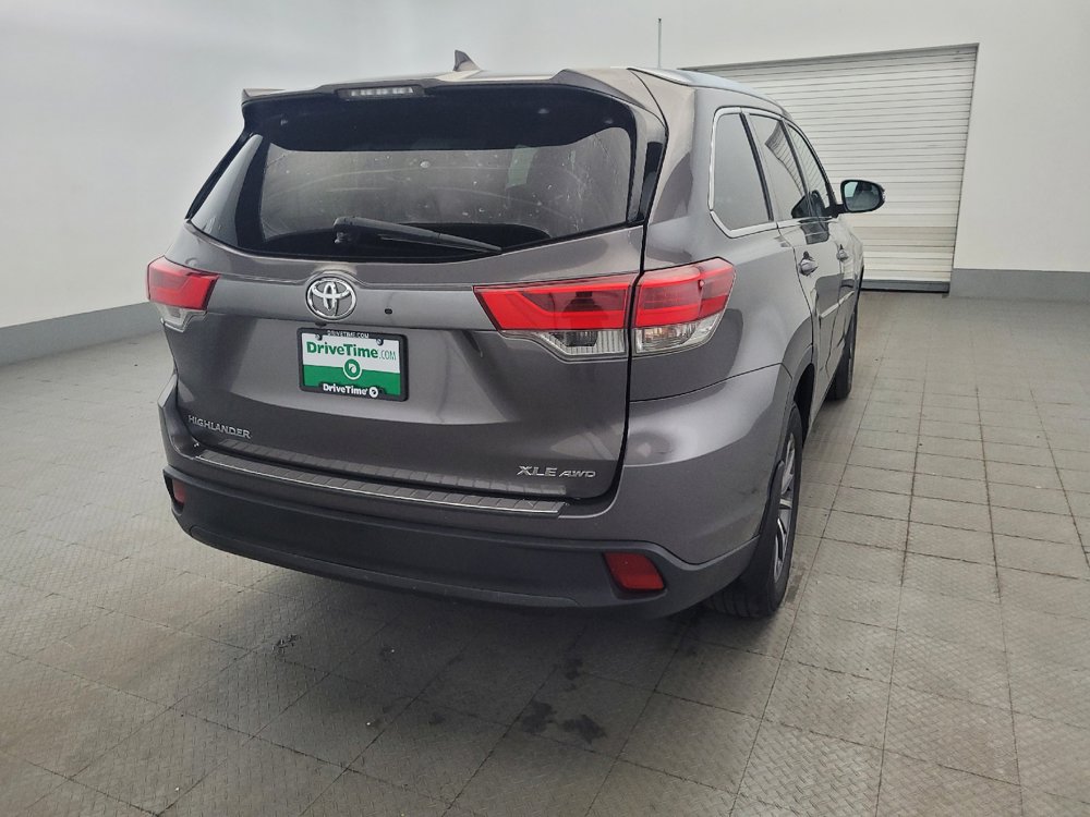 Used 2019 Toyota Highlander XLE w/ Protection Package #3 AWD/4WD image 7