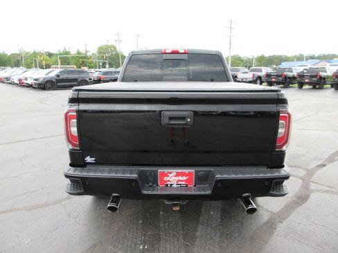 Used 2018 GMC Sierra 1500 Denali w/ Denali Ultimate Package AWD/4WD image 7