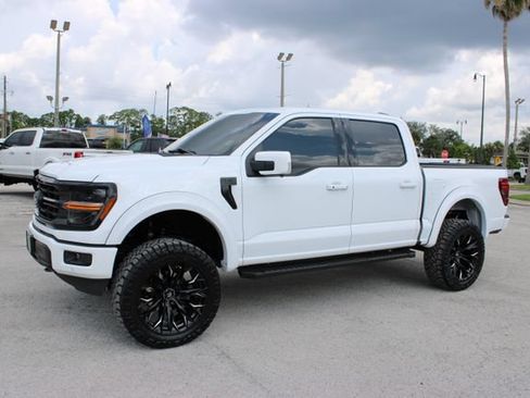 Used 2025 Ford F150 XLT w/ Equipment Group 302A MID AWD/4WD image 5
