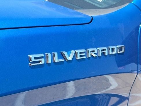 Used 2022 Chevrolet Silverado 1500 Custom RWD image 10