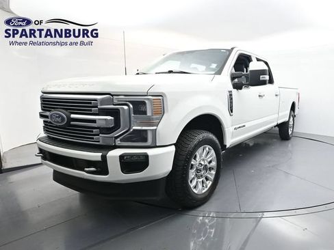 Certified 2022 Ford F250 Limited AWD/4WD image 3