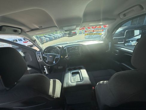 Used 2015 Chevrolet Silverado 2500 LT w/ LT Convenience Package AWD/4WD image 10