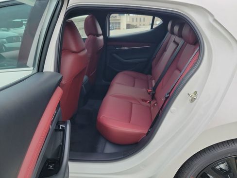 New 2026 MAZDA MAZDA3 2.5 S Hatchback w/ Premium Pkg image 10