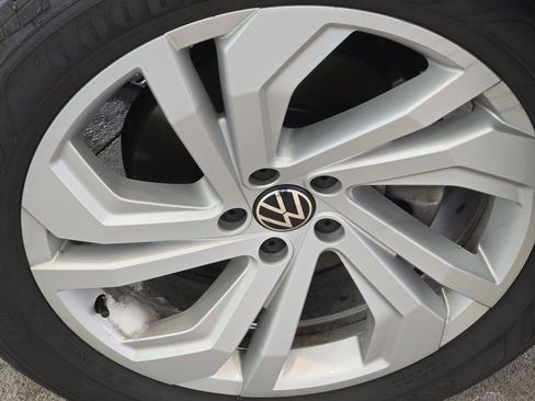 Used 2023 Volkswagen Atlas SE image 18