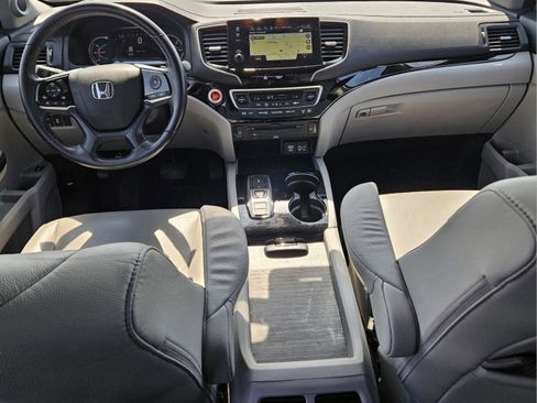 Used 2019 Honda Pilot Touring image 33