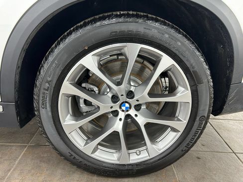 Used 2026 BMW X5 xDrive50e w/ Premium Package AWD/4WD image 37