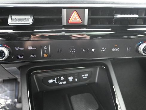 Certified 2025 Kia K5 GT-Line w/ GT-Line Premium Package image 22