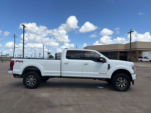 Used 2022 Ford F350 Lariat w/ Lariat Ultimate Package AWD/4WD image 8