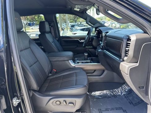 Used 2024 Chevrolet Silverado 1500 High Country RWD image 29