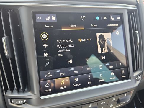 Used 2024 Maserati Levante Modena Ultima AWD/4WD image 20