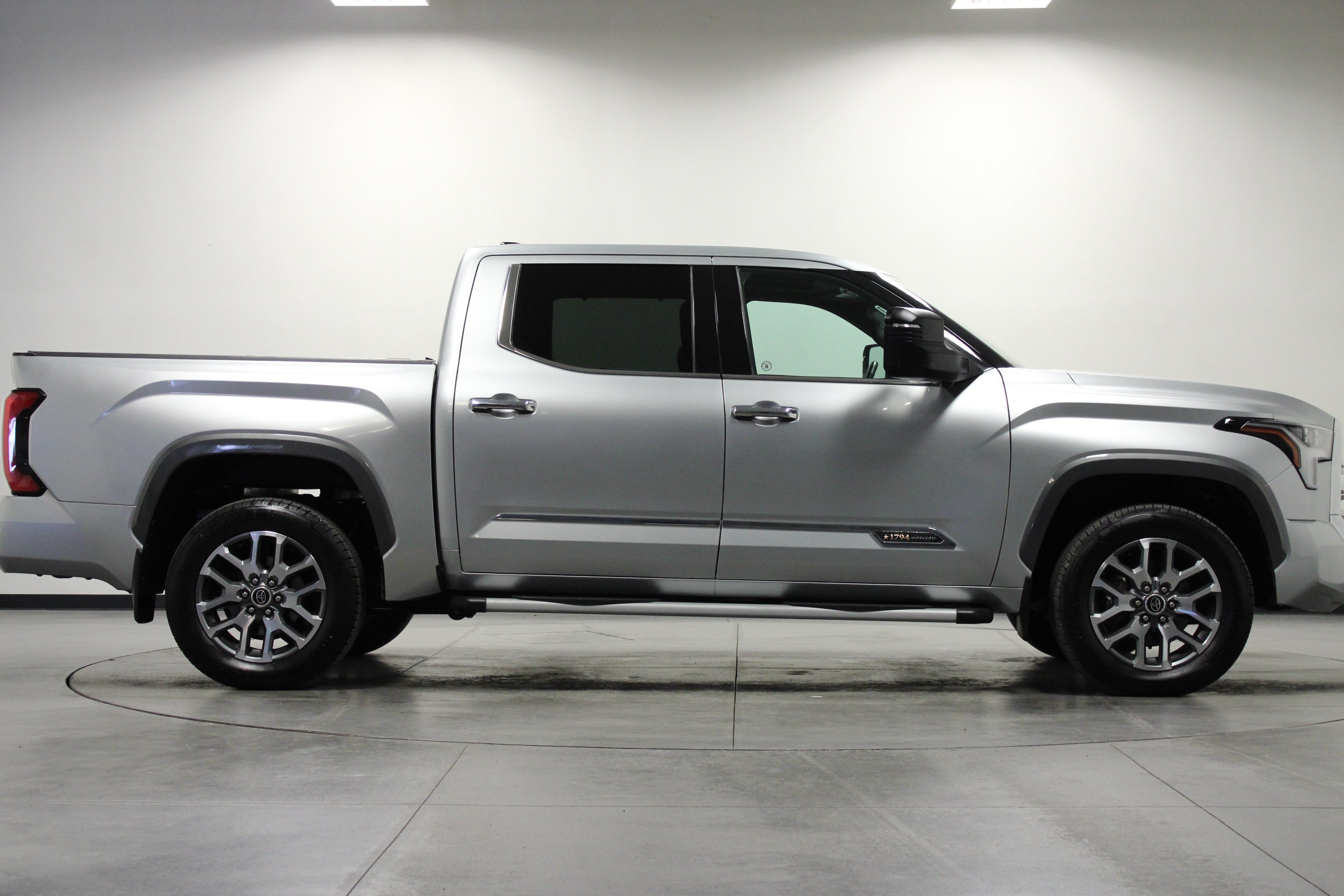 Used 2022 Toyota Tundra 1794 Edition AWD/4WD image 3
