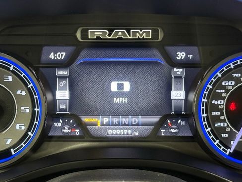 Used 2019 RAM 1500 Limited image 29