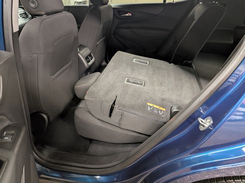 Used 2021 Chevrolet Equinox LT image 4