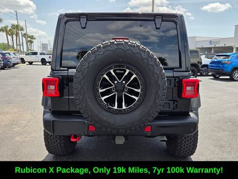 Used 2025 Jeep Wrangler Unlimited Rubicon AWD/4WD image 6