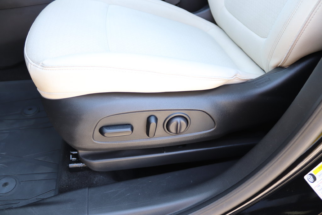 Used 2024 Buick Encore GX Preferred w/ Comfort Package FWD image 9