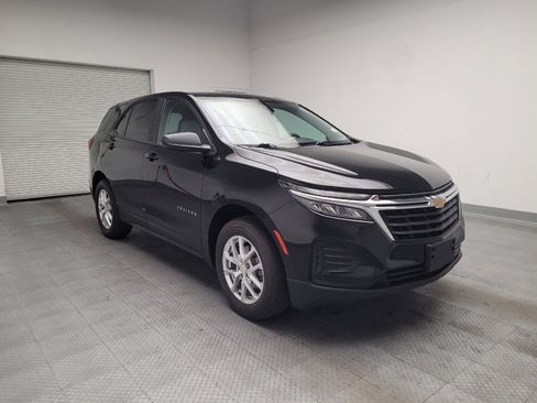 Used 2024 Chevrolet Equinox LS w/ LS Convenience Package AWD/4WD image 13