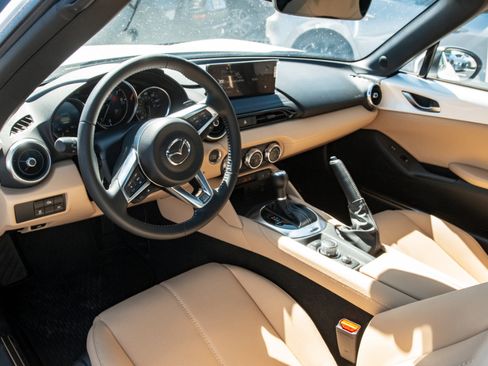 New 2026 MAZDA MX-5 Miata RF Grand Touring w/ Weather Package RWD image 8