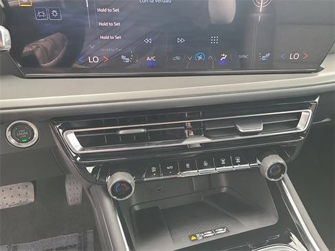 New 2026 Chevrolet Traverse LT w/ Midnight/Sport Edition image 33