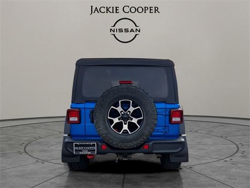 Used 2021 Jeep Wrangler Unlimited Rubicon w/ Cold Weather Group image 5