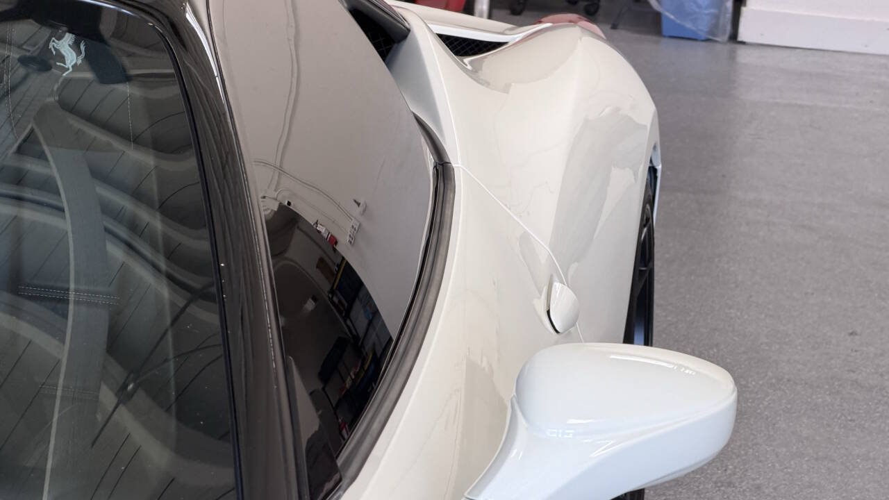 Used 2012 Ferrari 458 Italia Coupe RWD image 54