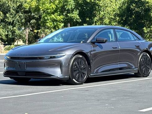 Used 2025 Lucid Air Touring AWD/4WD image 10
