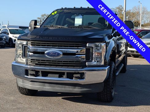 Certified 2017 Ford F250 XL w/ STX Appearance Package image 7