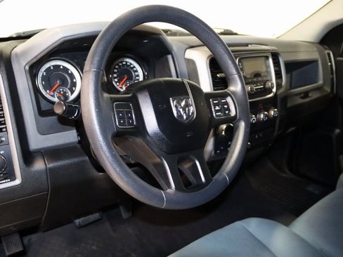 Used 2018 RAM 1500 Express image 35