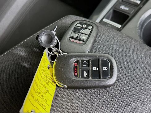 Used 2022 Honda Civic Sport image 22