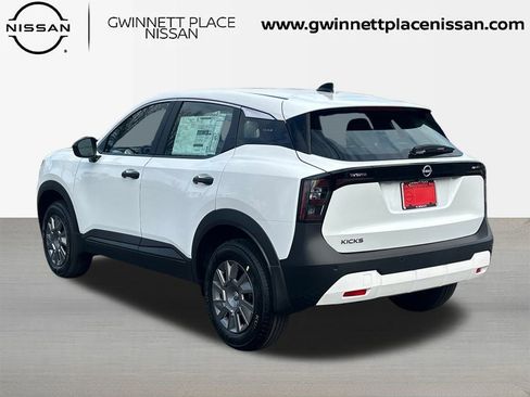 New 2026 Nissan Kicks S image 7