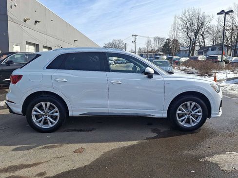 Used 2025 Audi Q3 2.0T Premium w/ Convenience Package image 26