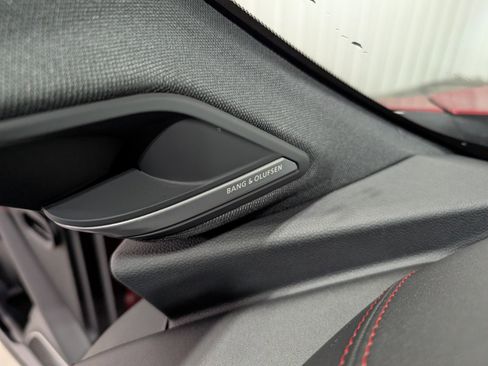 Used 2025 Acura MDX A-Spec image 17