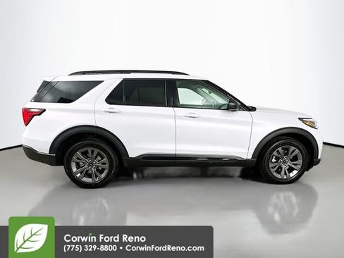 New 2026 Ford Explorer Active w/ Active Comfort Package AWD/4WD image 8