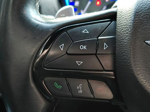 Used 2015 Chrysler 300 S image 24