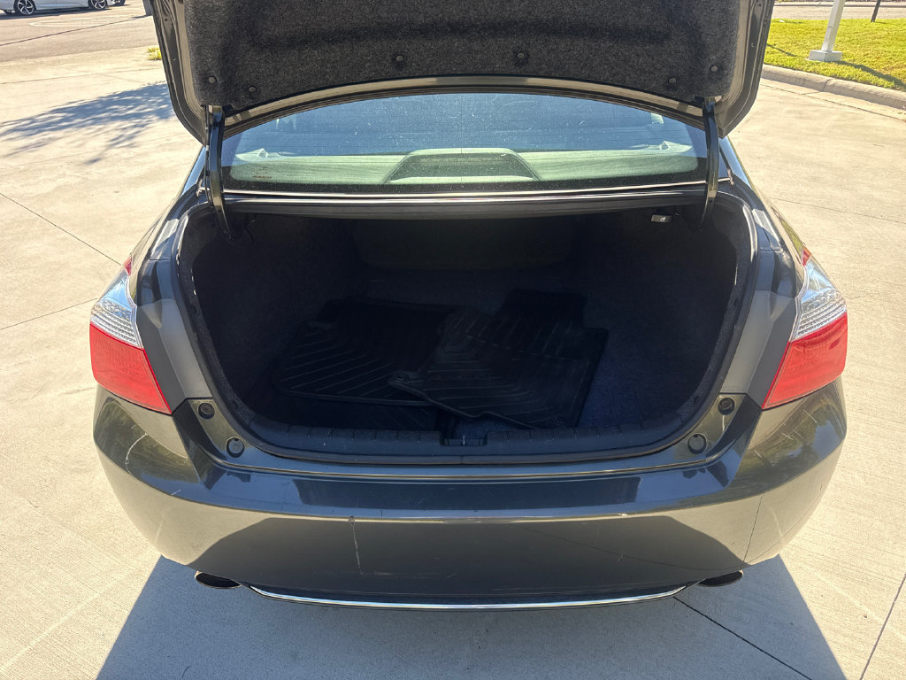 Used 2013 Honda Accord Sport image 32